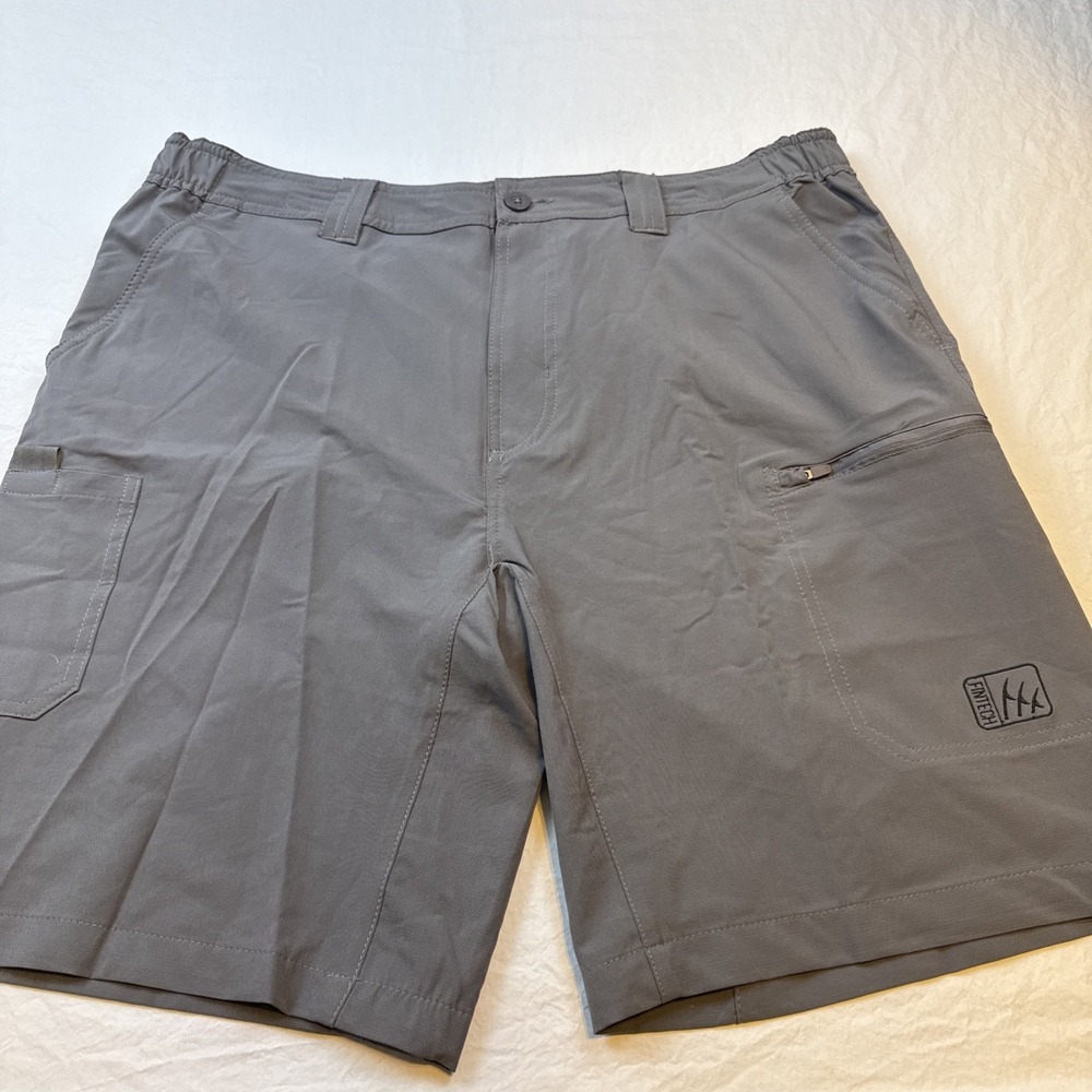 Fintech Submariner Mens Cargo Shorts XL GRAY  4 Way Stretch Zip Pockets